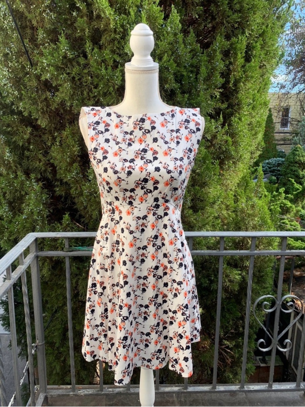 French Connection Ivory Floral Sleeveless Fit & Flare with Navy and Coral Print